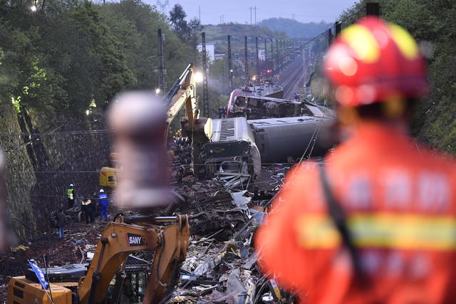 事故 京广线 拆卸车厢 普速火车 轨道 出轨 广铁 郴州