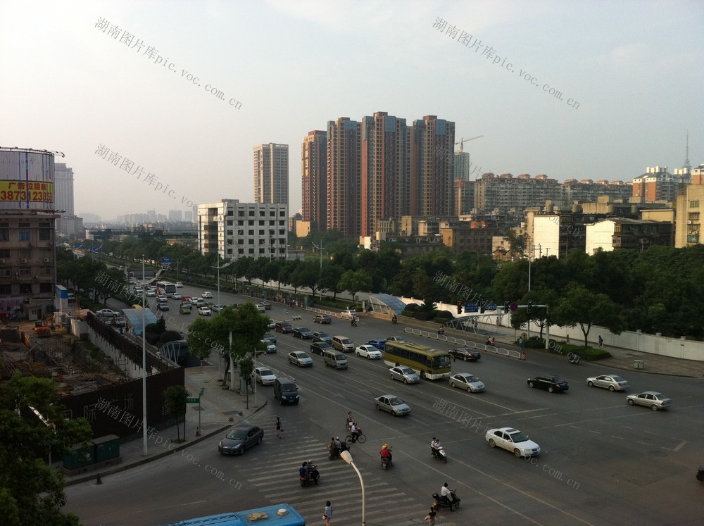 长沙市  芙蓉中路  长沙北站 街景