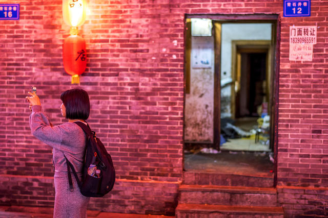 美女 街景 街道 灯笼 餐厅 面具 合影 和服 运动 球类