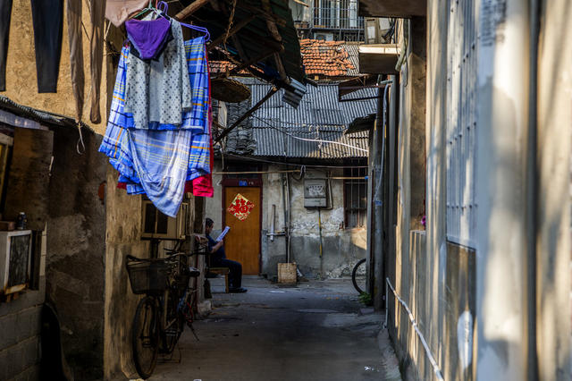 街景 室外 餐厅 箱包 手推车 铲子 庭院 桶 理发店 火炉 杂货店 垃圾箱 衣物