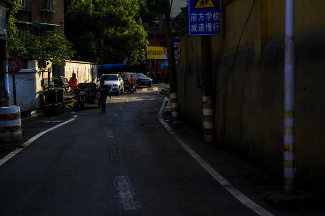 街景 工地 家居物品 桶 室外 垃圾箱 垃圾车 箱包 画 美女 汽车 电动车 叉车 拖拉机