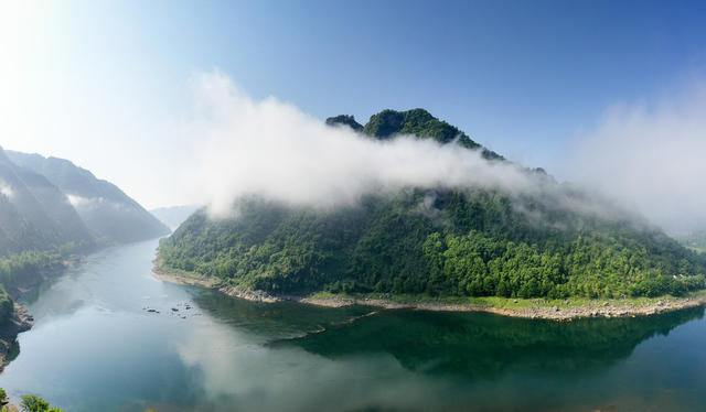   山峰  江河 