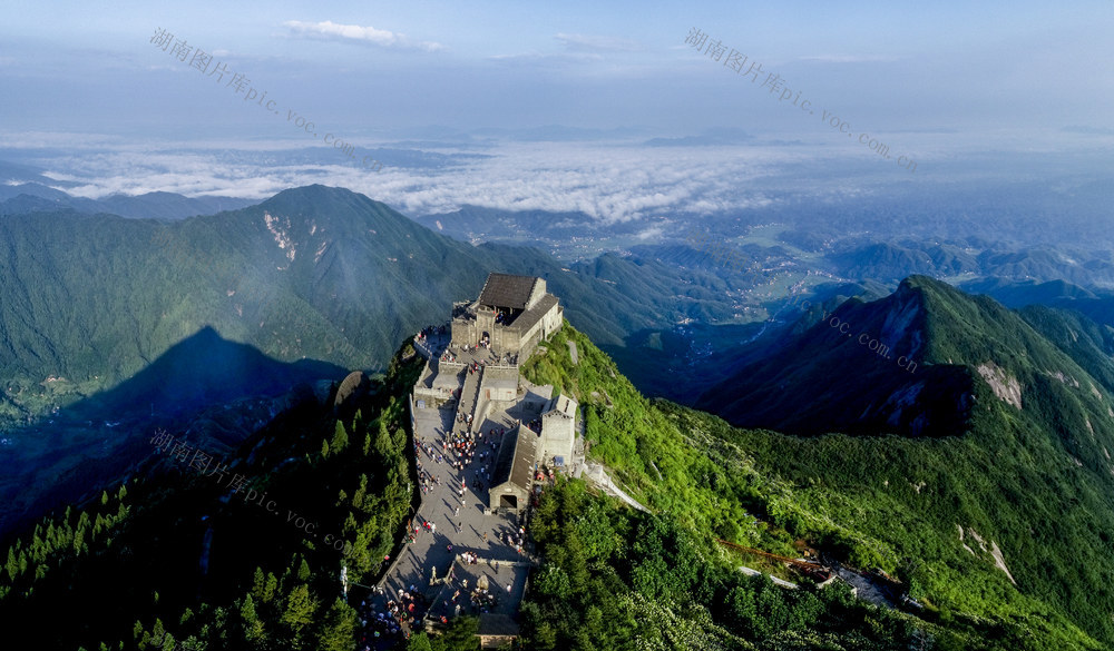 山峰*古寺*风景