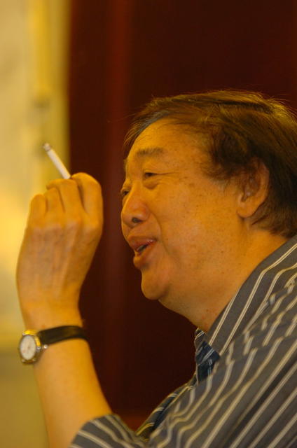 冯骥才 作家  