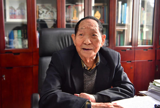 袁隆平 院士 杂交水稻 农业
