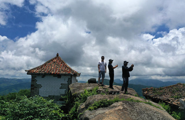 山峰 自然 旅游 悬崖