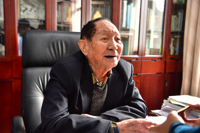 袁隆平 院士 杂交水稻 农业