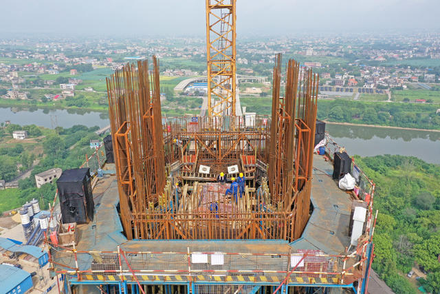 湘潭杨梅洲大桥建设正酣