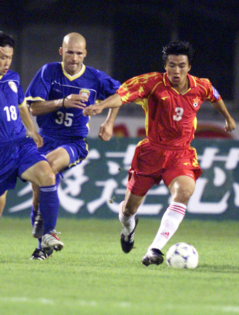 足球 运动  湘潭 八一振邦 四川大河