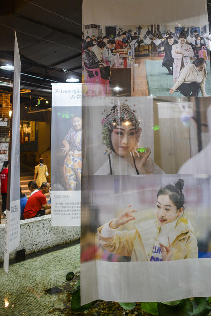 面包 杂货店 画 美女 菜单 书店 商场 饰品 相框 庭院 演出 聚餐
