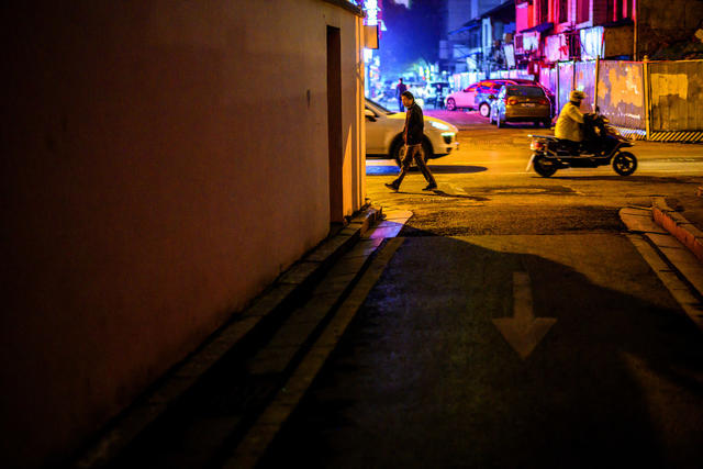 街道 夜景 其他 街景 工地 家居物品 箱包 衣物 杂货店 铲子 建筑