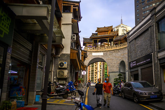 建筑 大厦 街景 电动车 美女 理发店 餐厅 箱包 衣物 杂货店 商场 自行车 饰品