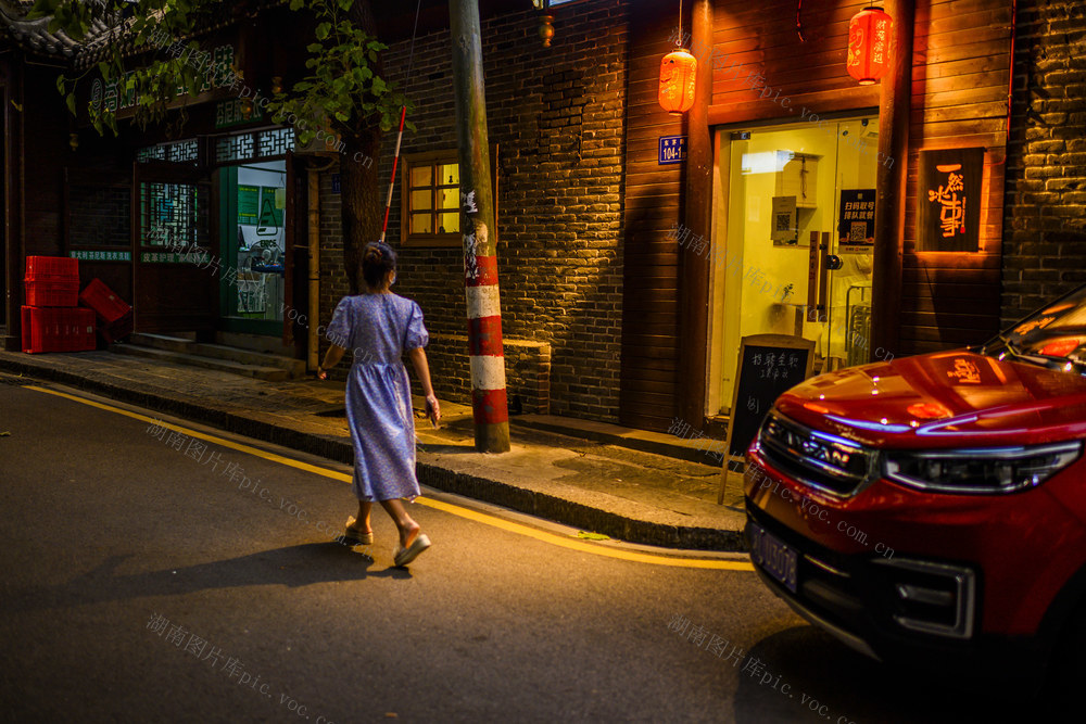  Street car, street view, luggage, restaurant, beauty, dustbin, clothes, rickshaw, indoor household goods, outdoor building