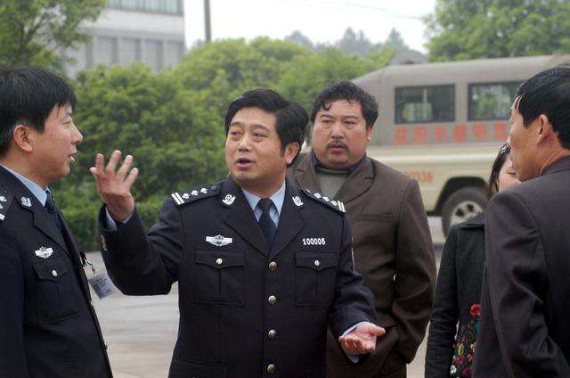  Changde police crowd