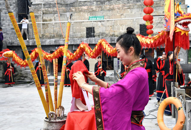 端午 祭  屈原 船