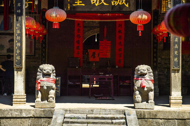 寺庙 宝座 室内 宫殿 广场 建筑 祭坛 拱顶 家居物品 铜牌匾