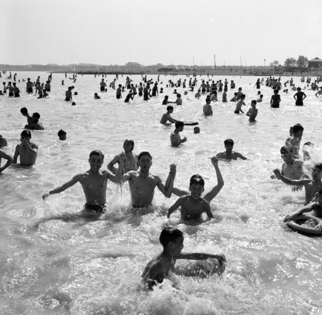 横渡 湘江 民兵 长沙 市民 橘子洲