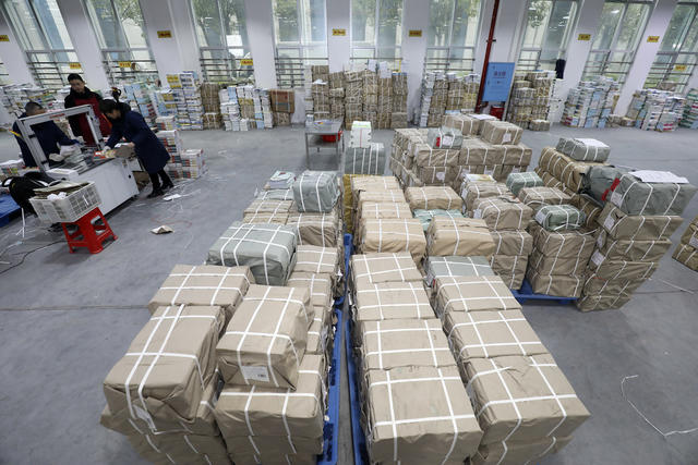 新春 新学期 开学 教材 校园生活