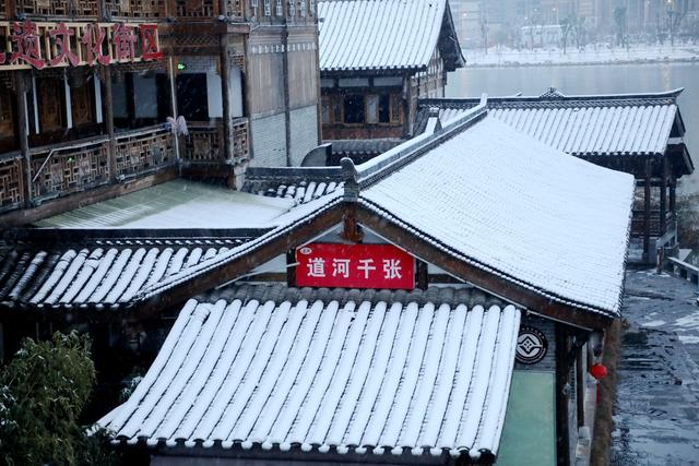 2022年春雪 清明上河图 江南