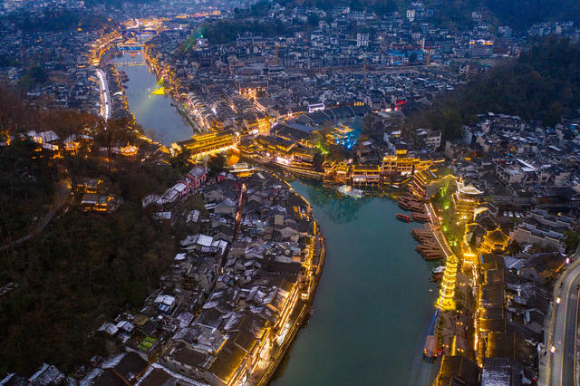 凤凰古城 凤凰县 夜景 沱江 航拍 湘西