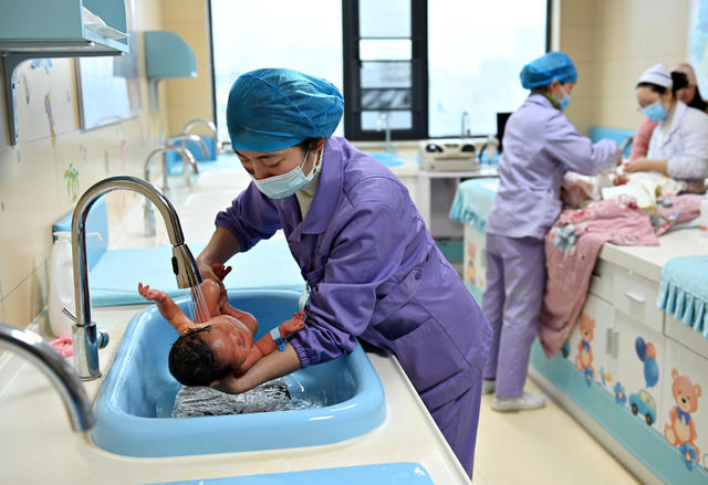 新生儿  护理 护士  医院 