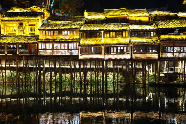 凤凰古城 凤凰县 夜景 沱江 航拍 湘西