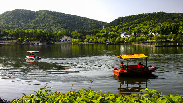 旅游