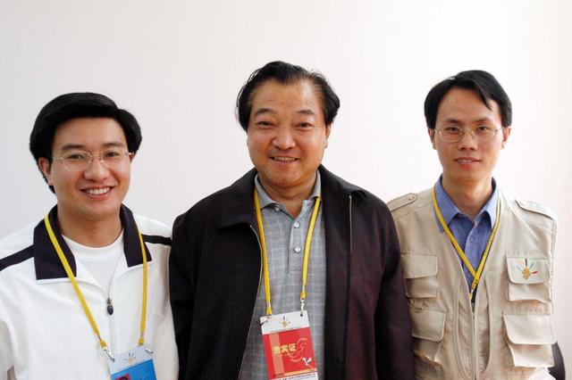 2003年 国家射击队 
 总教练  许海峰 长沙 五城会 射击 赛场