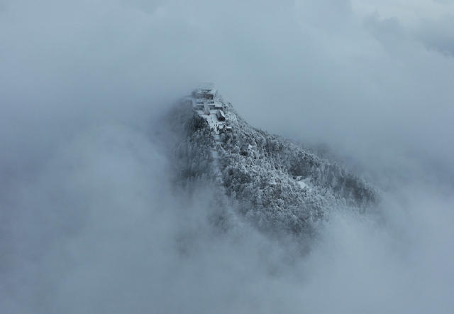 冰雪 美景 南岳 