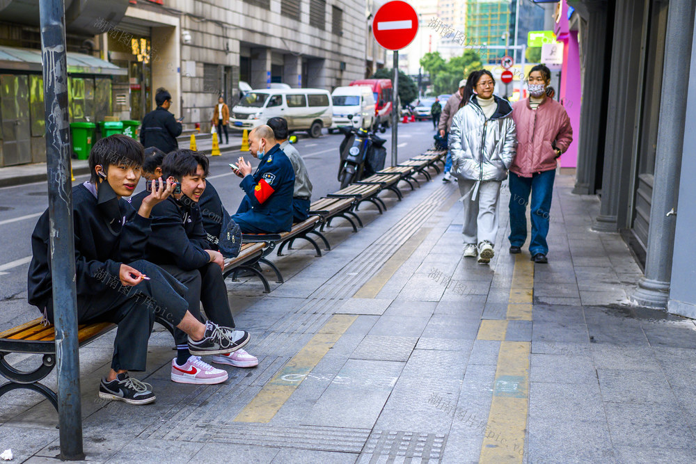  Wuyi Square, Furong District, Changsha Old Street Zoumalou Lane Three Kingdoms Sun Wu Bamboo Slips Jiwang Mansion Leather Goods Distribution Center