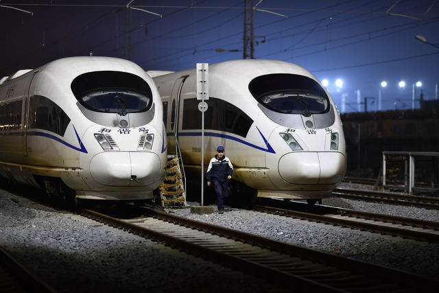 动车 检修  春运 火车头 复兴号