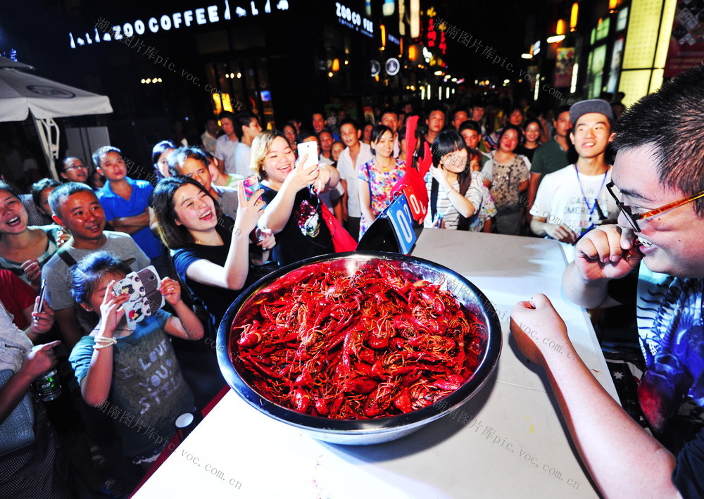 小龙虾 夜宵 夜经济 美食