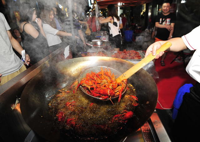 小龙虾 夜宵 夜经济 美食