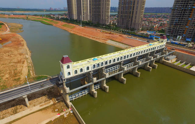 长沙县  水渡河闸坝  水资源