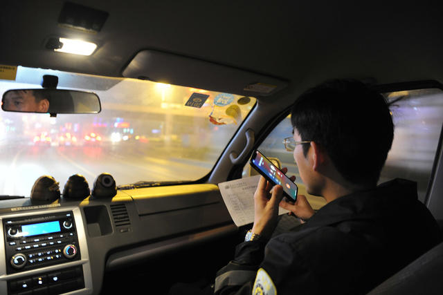 120  除夕 值守 急救中心 救护车