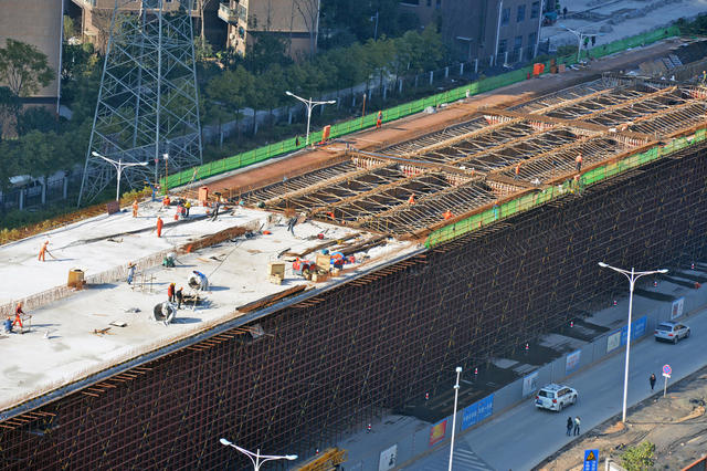 长沙万家丽路快速化改造工程建设