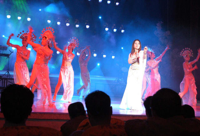 俄罗斯“踢踏舞”衡阳上演