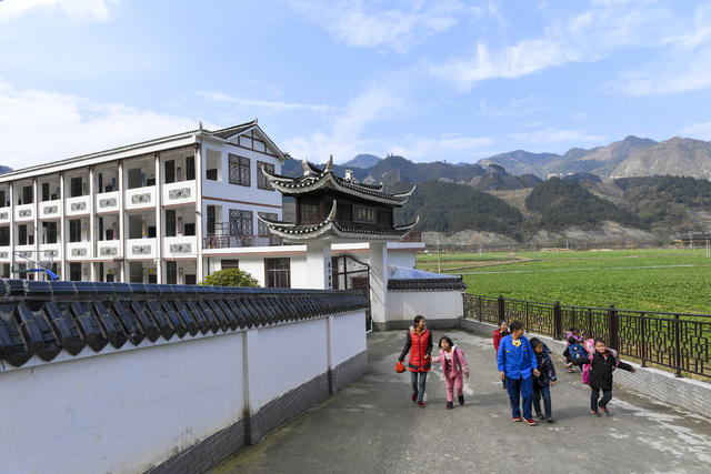 北斗溪 溆浦 基层治理 脱贫攻坚 乡村振兴 沪昆高铁 怀化南站 村规民约 