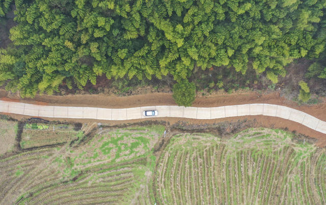 致富路 脱贫攻坚 水泥路 乡村公路 汉寿县 