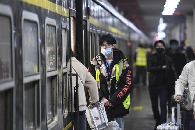 疫情防控 口罩 长沙火车站 出行 春运 