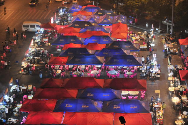 夜市 夜宵 大学城 夜经济