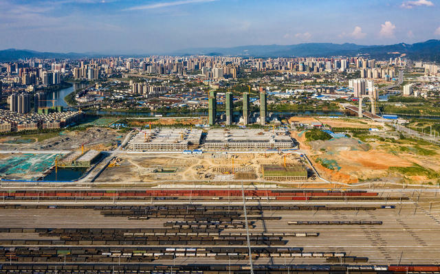 建设  城市  交通  港口  陆港  怀化