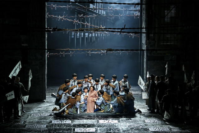 民族歌剧  英雄