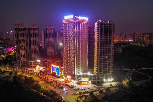 房屋  城市  建筑  蓝天下  夜景  怀化  