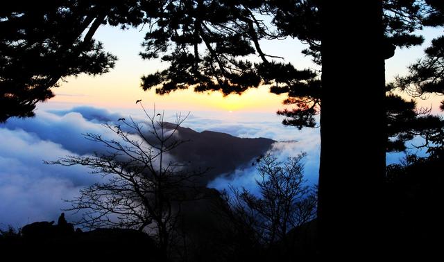 南岳衡山 衡山风光 日落 云海 瀑布云 晚霞 念庵松  高台寺  剪影  奇异天象 黄昏   户外 天空 旅行 旅游 景点 风景名胜 