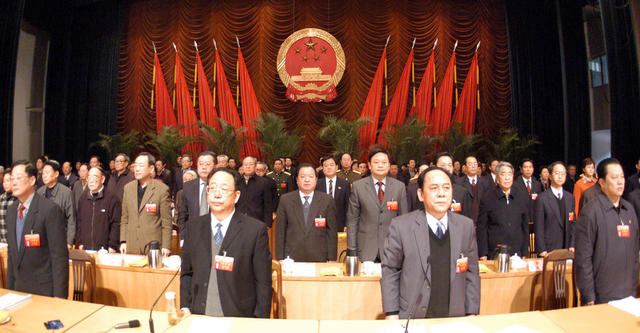 湖南省十届人大三次会议闭幕