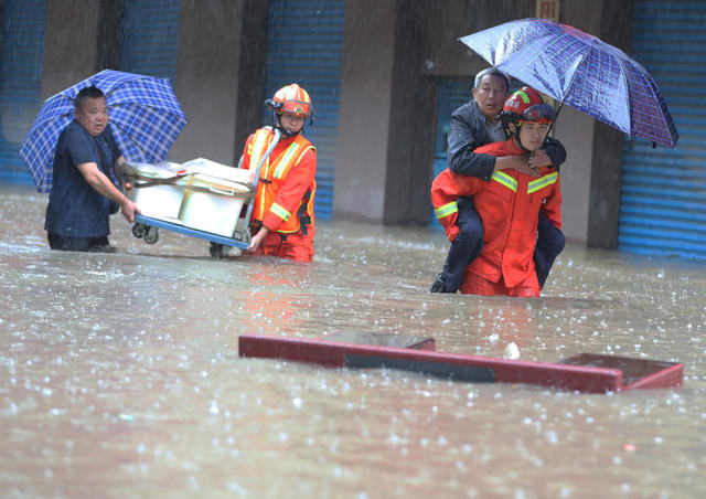 暴雨 积水 内涝 遇险 消防 救援 转移