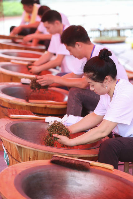 非遗
茶产业
茶艺
手工制茶
增收
茶文化
技能竞赛
