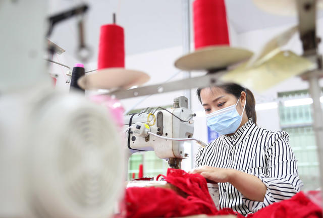 乡村 车间 振兴 增收 农民 就地 就近 就业