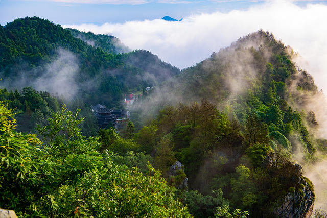 朝霞 日出  云雾  绿水青山  怀化溆浦